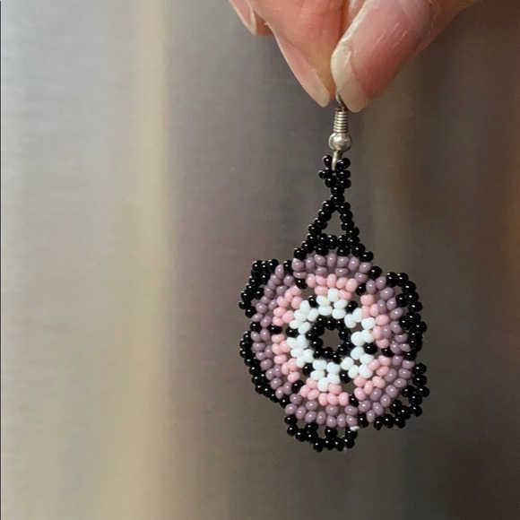 Earrings - Picture 4 of 4